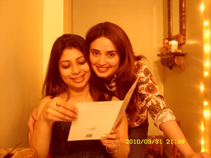 24557393500627352602647 - malin kapoor