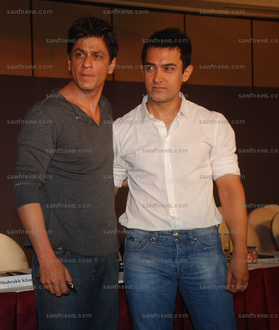 Shah_Rukh_Khan_Aamir_Khan_7_April_2009