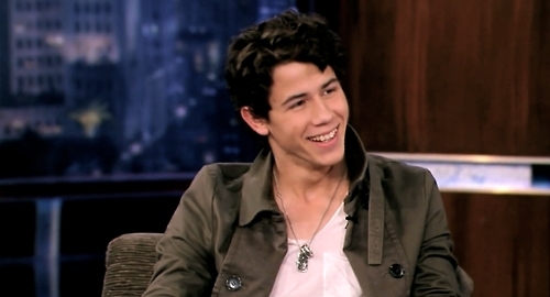 Jimmy-Kimmel-interview-nick-jonas-14196477-500-270 - Screencaps