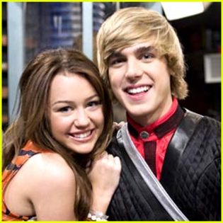 cody-linley--hero - poze cody linley in hannah montana