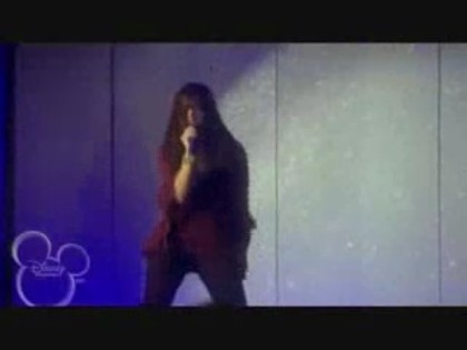 bscap0132 - demi lovato this is me-music video