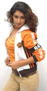 16657070_AKDXSUOQO - zaara actrita