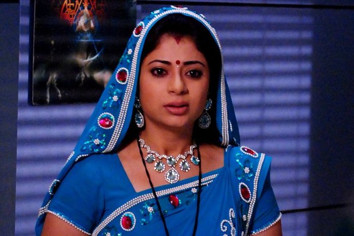 39683427320302352602647 - zeenat