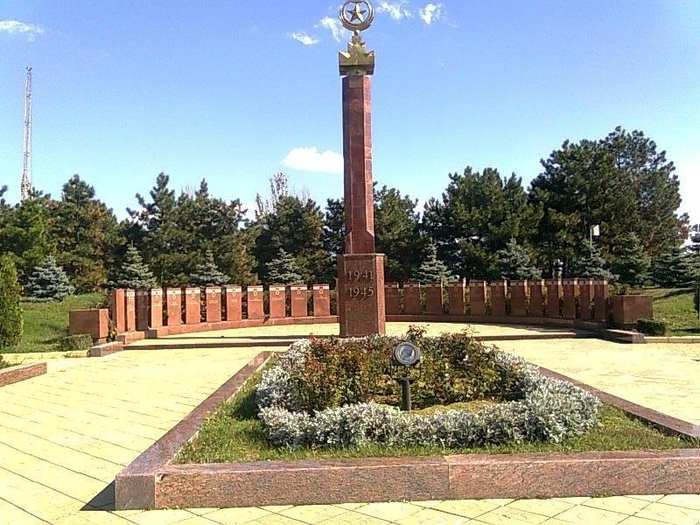 Complexul memorial "Eternitate" - Chisinau- orasul meu