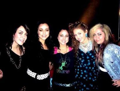 20734677_QRDTAQORY - club miley-toate pozele mele cu miley si cu hannah