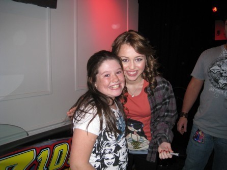 17468847_BGGLLQWAB - club miley-toate pozele mele cu miley si cu hannah