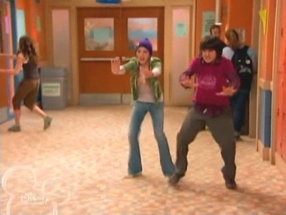 ULUJGKPNEHMUTRIMCLU - club miley-toate pozele mele cu miley si cu hannah