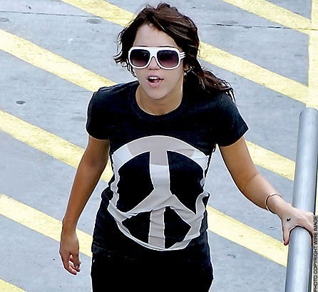 19322574_NHRZGWHJZ - club miley-toate pozele mele cu miley si cu hannah