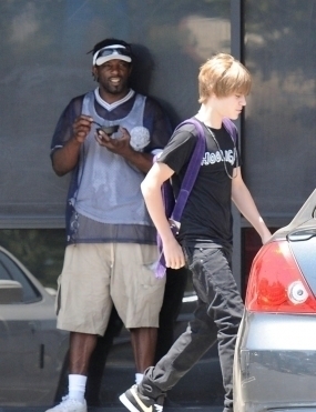  - Justin Bieber Goes To The Boston Market With Some Friends