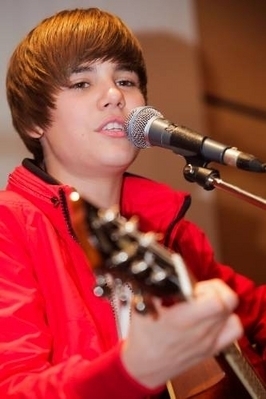  - Justin Bieber Showcase in Paris 02-23-10