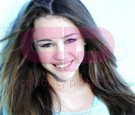 normal_photoshoot_003 (1)