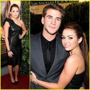 12776200_VXKTPTLPE - club miley-Miley la premierea filmului The Last Song 25 martie 2010