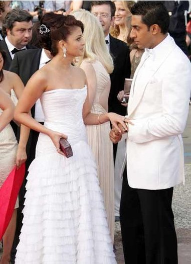 aishwarya-rai-abhishek-bachchan-at-cannes-2 - Aishwarya Rai