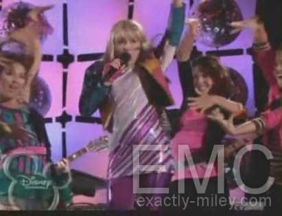normal_YouTube_-_Hannah_Montana_-_Let_s_Do_This_OFFICIAL_Music_Video_(HQ)_flv0033 - Hannah Montana Lets Do This Music Video-00