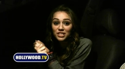 normal_Miley_Cyrus_Wants_You_To_Get_A_Miley_Shake_flv_000008826 - Miley Wants You To Get A Miley Shake-00