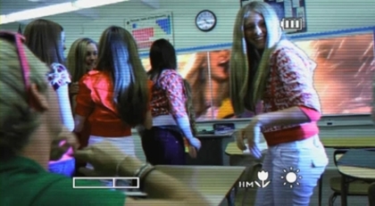 normal_Ordinary_Girl_m4v_000087545 - Hannah Montana Ordinary Girl-00