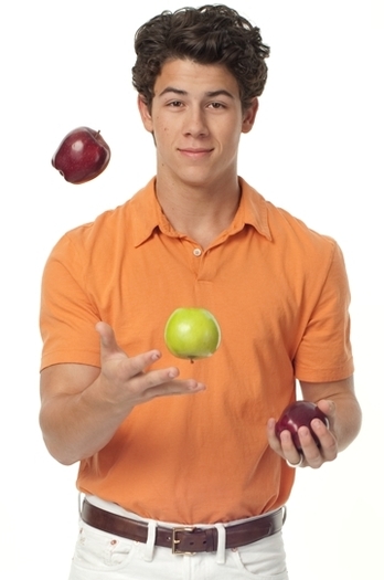 The-Magic-of-Healthy-Living-nick-jonas-15957512-359-541