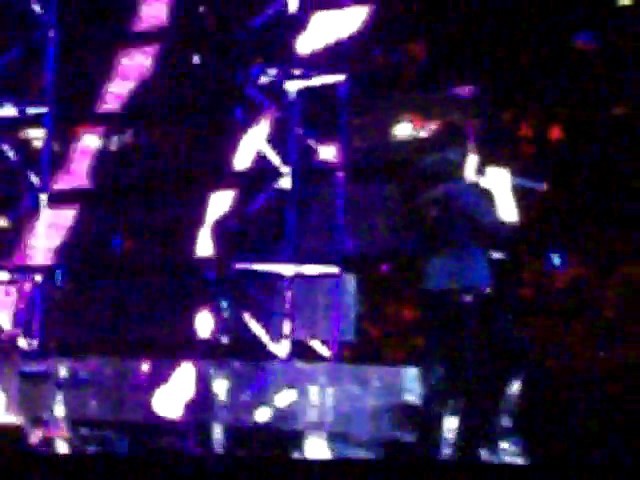 bscap0073 - demi lovato remeber december 3 7 2010