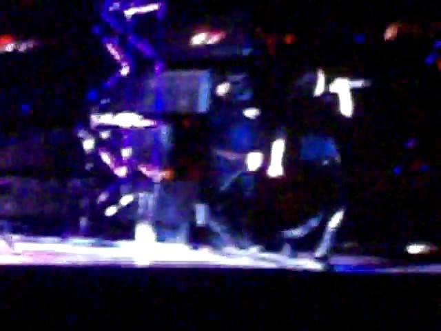 bscap0074 - demi lovato remeber december 3 7 2010