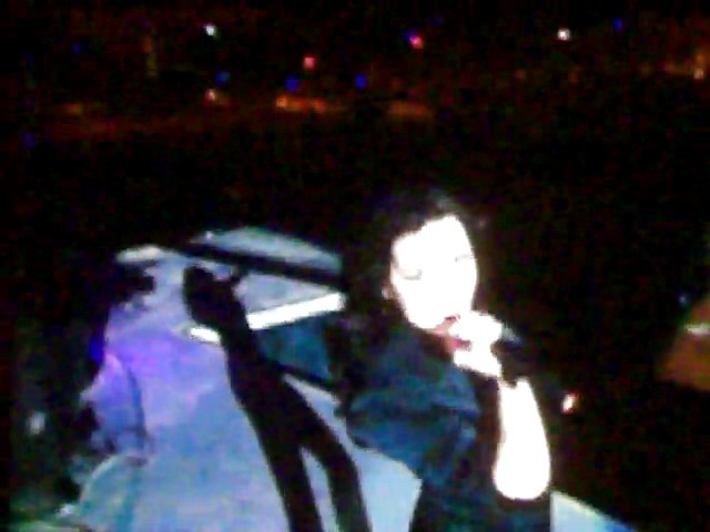 bscap0084 - demi lovato remeber december 3 7 2010