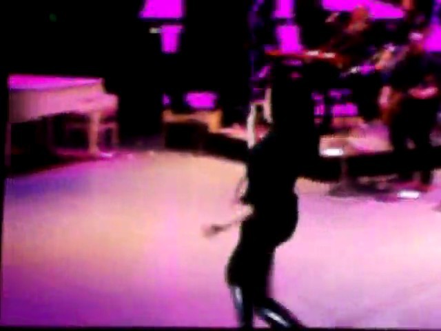 bscap0095 - demi lovato remeber december 3 7 2010