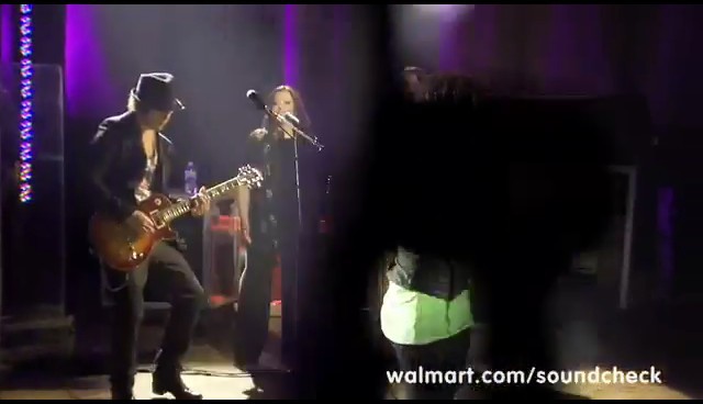 bscap0065 - demi lovato remember december wallmart