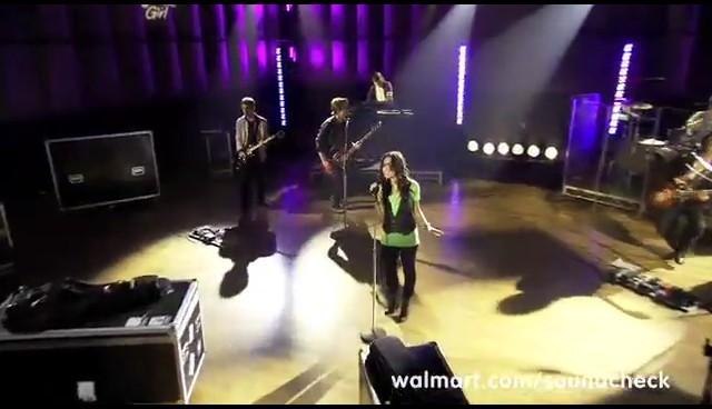 bscap0140 - demi lovato remember december wallmart