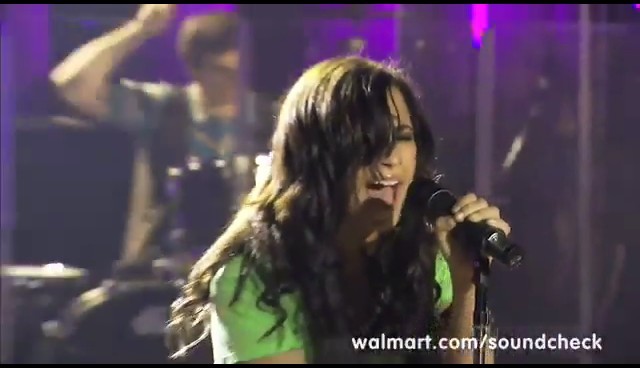 bscap0299 - demi lovato remember december wallmart
