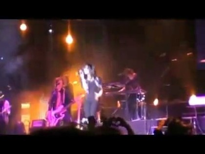 bscap0155 - demi lovato here we go again 13 6 2009