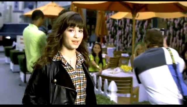 bscap0061 - demi lovato la la land music video