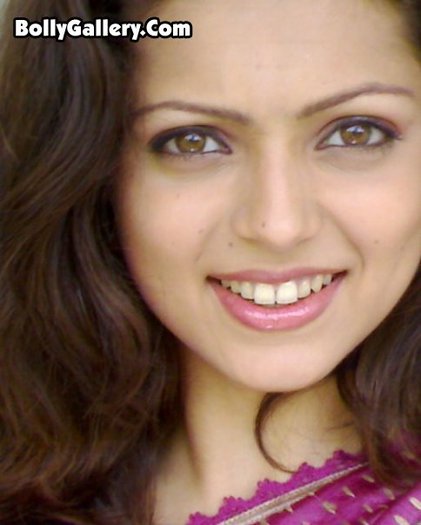 Drashti Dhami - Geet-Hui Sabse Parayi