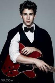 chitaristul - nick jonas