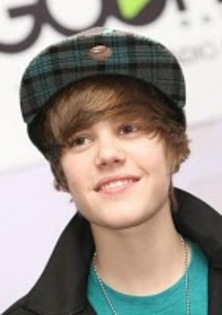 JB-New-Picture-justin-bieber-9198625-600-852[1] - justin bieber