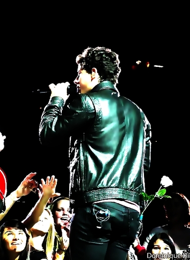 Live-in-Concert-Irvine-9-19-nick-jonas-15725021-458-626 - Made 4 him