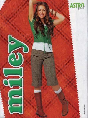 normal_astrogirlspring08_05 - Miley Ray Cyrus In reviste-00