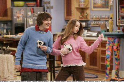 normal_011~9 - Hannah Montana Season 1 Episodes-00