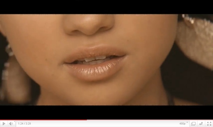 uiuoioipo - selena gomez