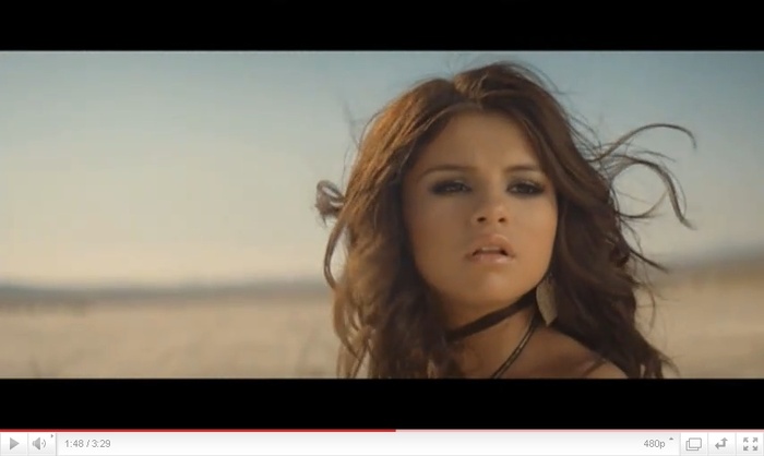 WERYUIP[ - selena gomez