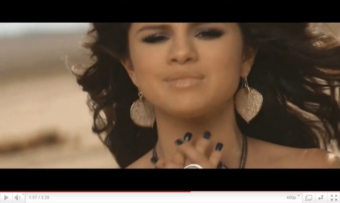 xrdgujk - selena gomez