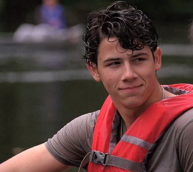 Camp-Rock-2-nick-jonas-15999308-609-347 - Camp rock screencaps