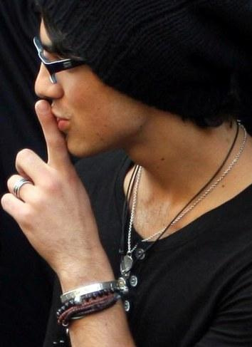 Joseph-3-joe-jonas-9225256-354-487