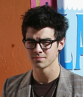 normal_023 - jonas brothers