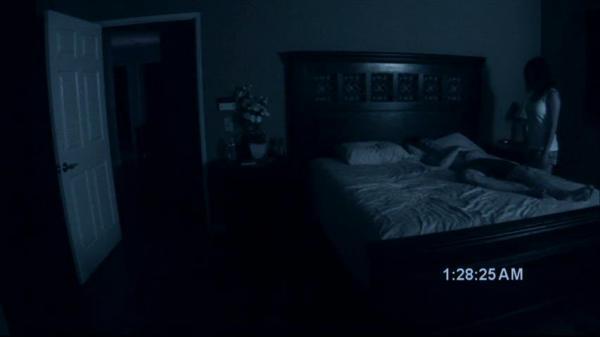 Paranormal_Activity_1261317460_2_2007