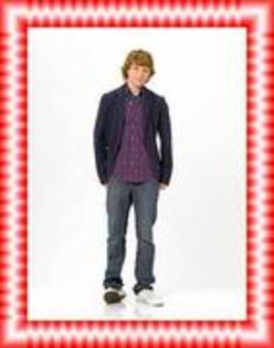 14871331_SENVWGGGL - Sterling Knight