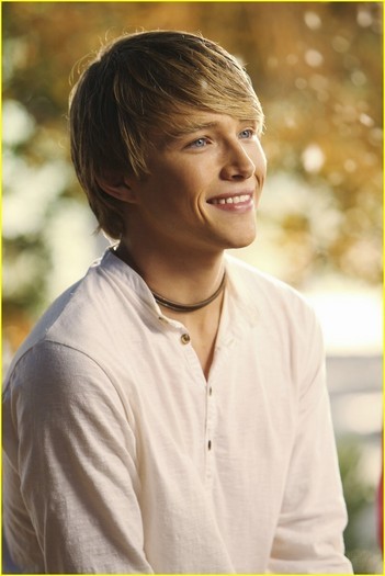 14438648_LUHACFXCL - Sterling Knight