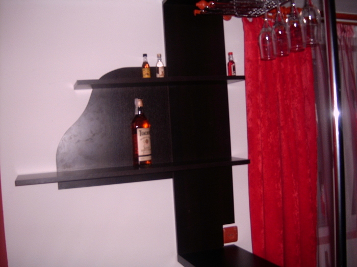 bar 4