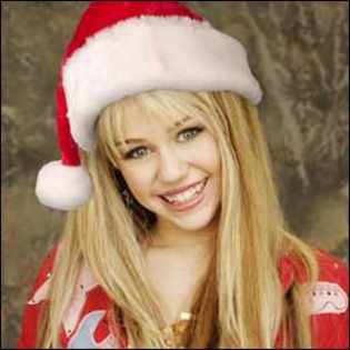 Hannah-Montana-Christmas-poze - hannah montana