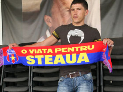 cristi-tanase-fular-steaua