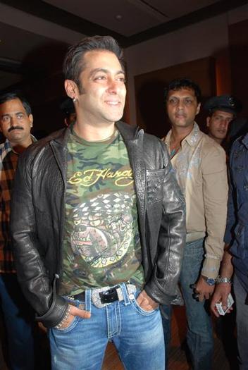 khan - Salman KHan