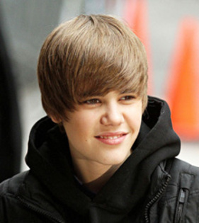 justin-bieber-idol-10th - Justin Bieber